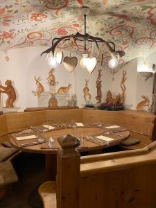 Mathiaskeller Restaurant Colfosco - Tropical Spirit blog